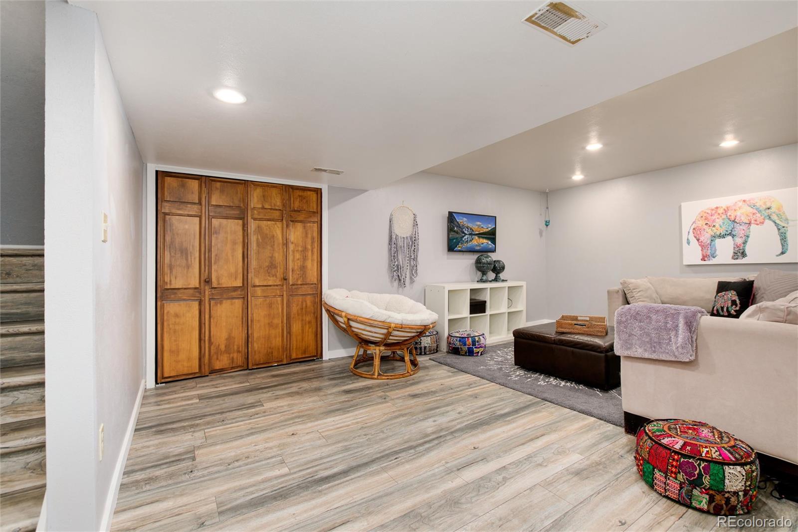 6081 E Mineral Drive