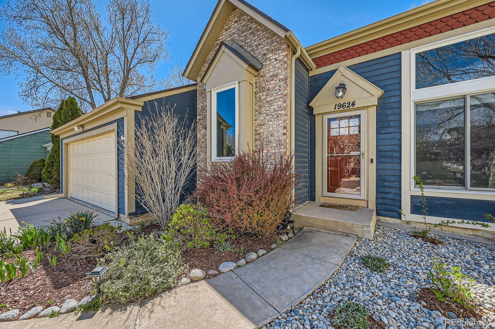 19624 E Girard Drive