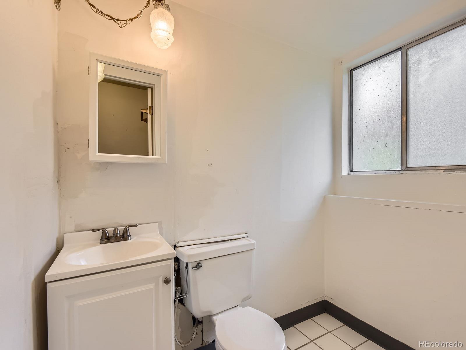 2026 S Olathe Street