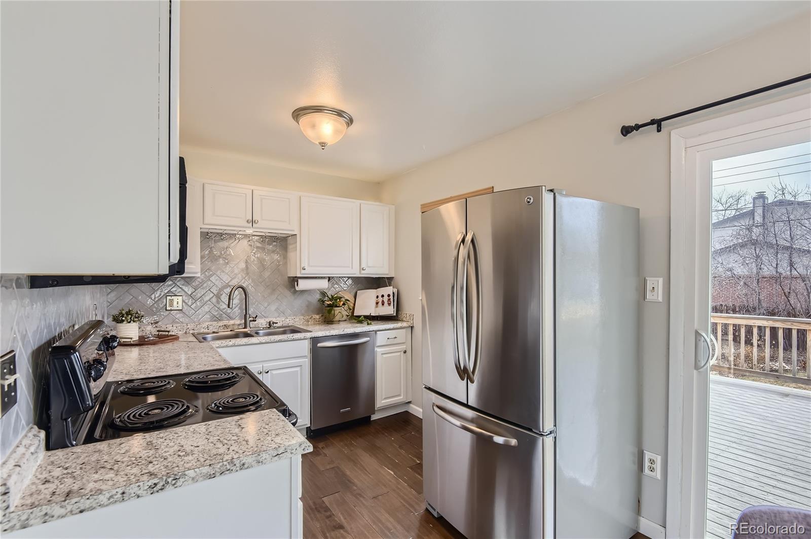 6925 S Dexter Street