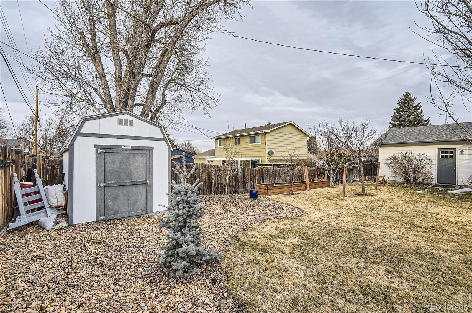 6925 S Dexter Street