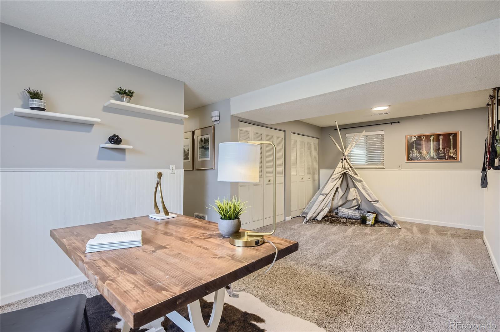 6925 S Dexter Street