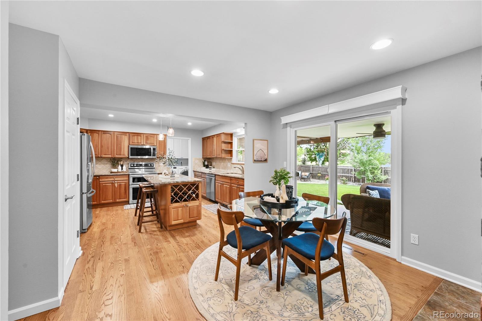 8896 W Prentice Avenue