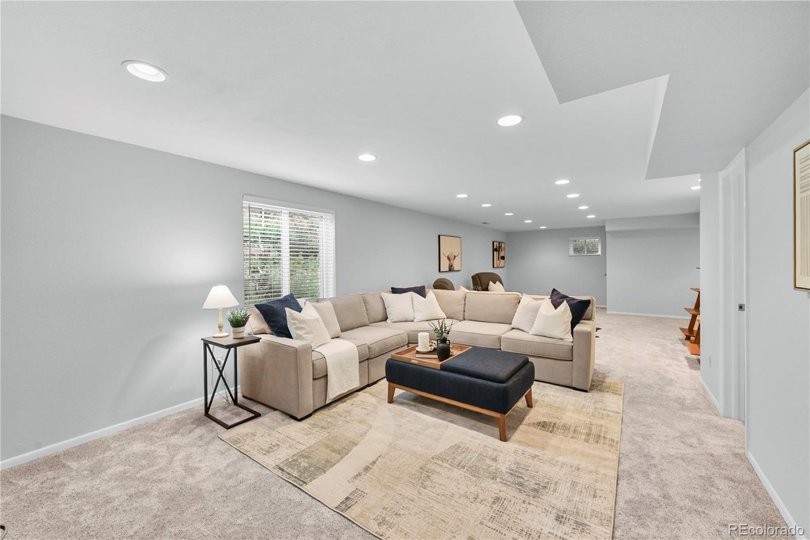 8896 W Prentice Avenue