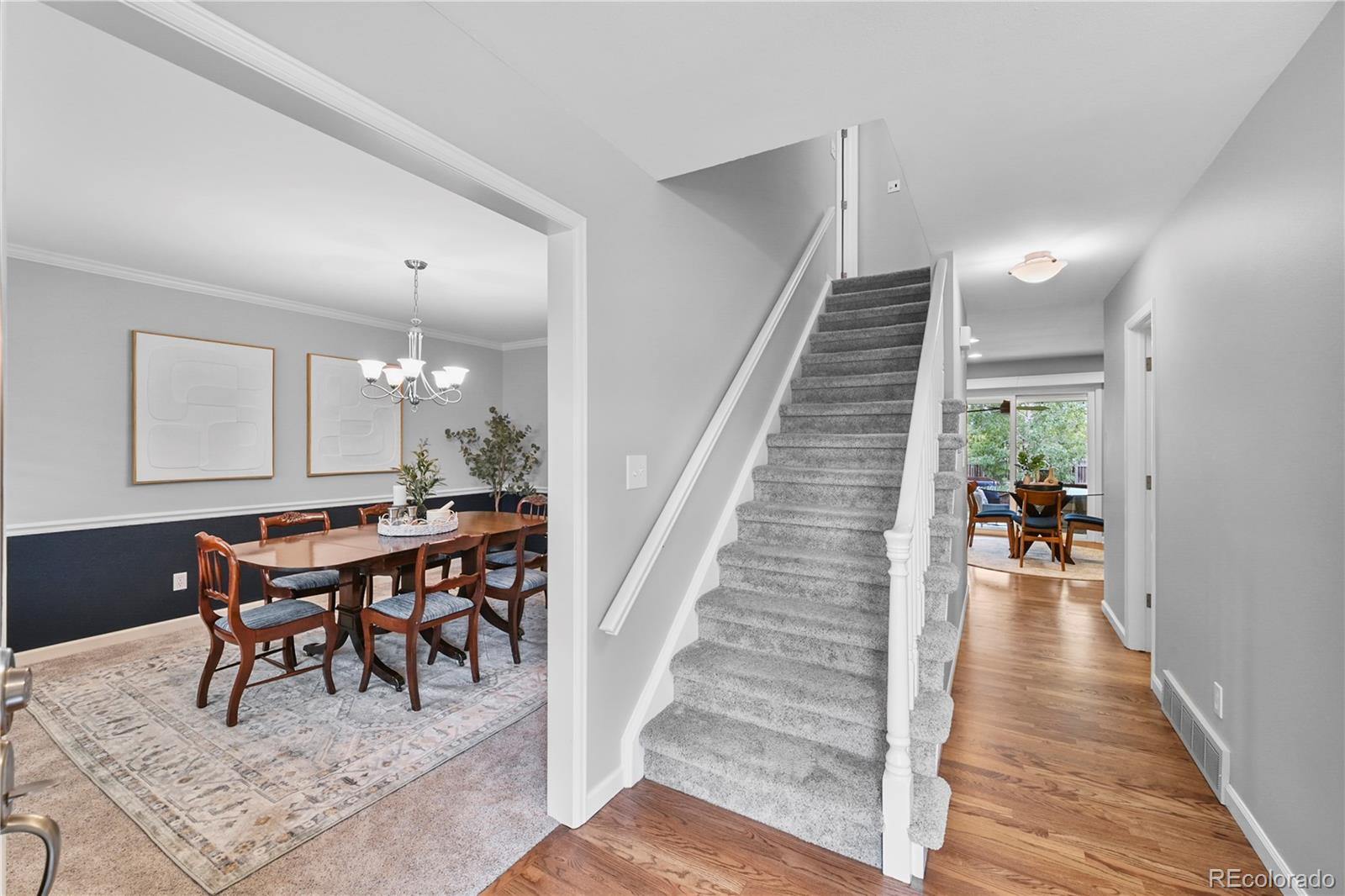 8896 W Prentice Avenue