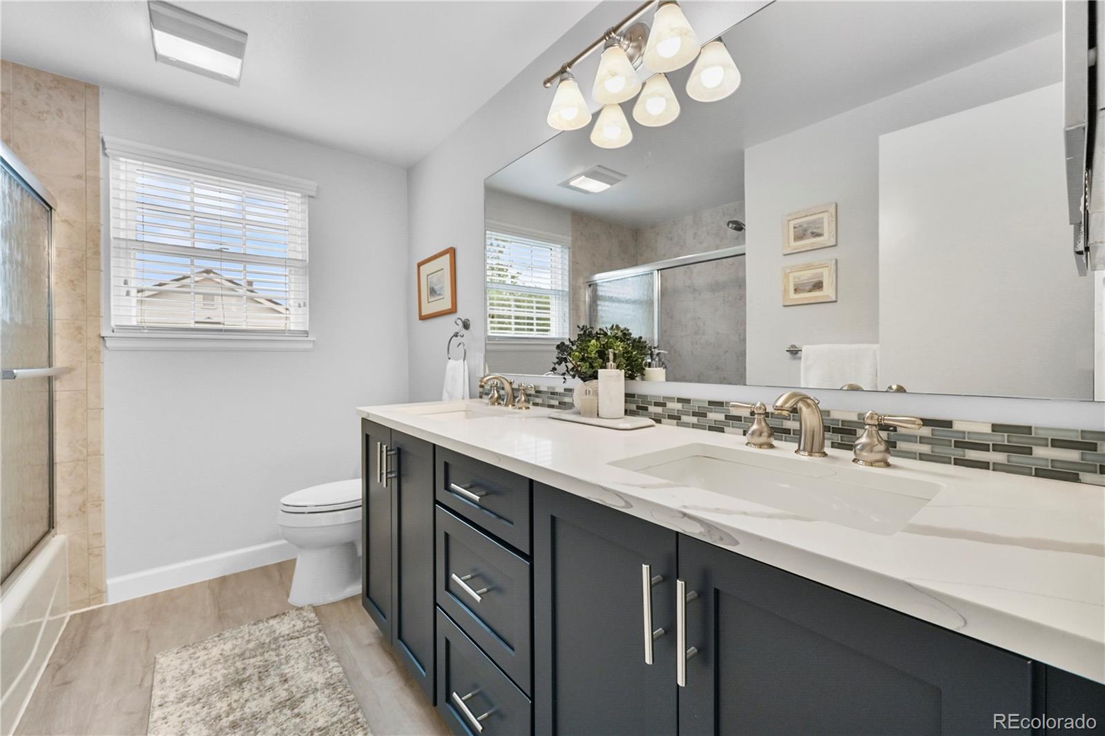 8896 W Prentice Avenue