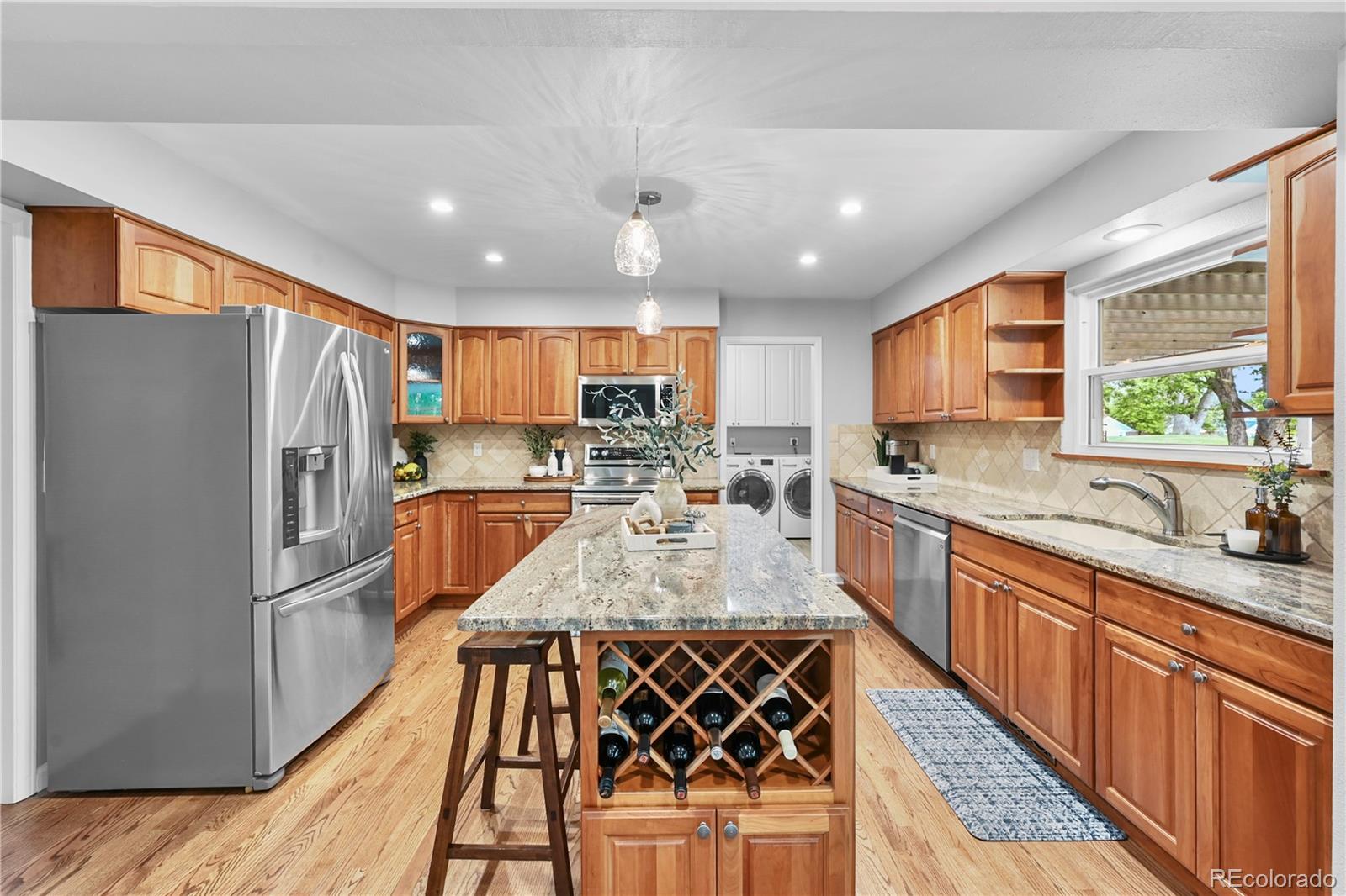 8896 W Prentice Avenue