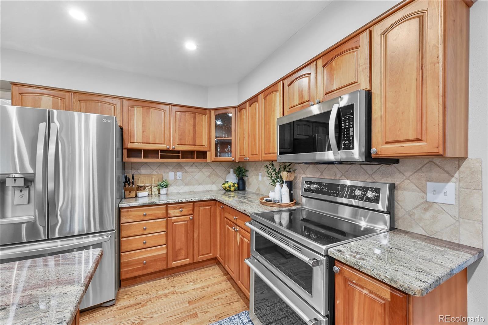 8896 W Prentice Avenue