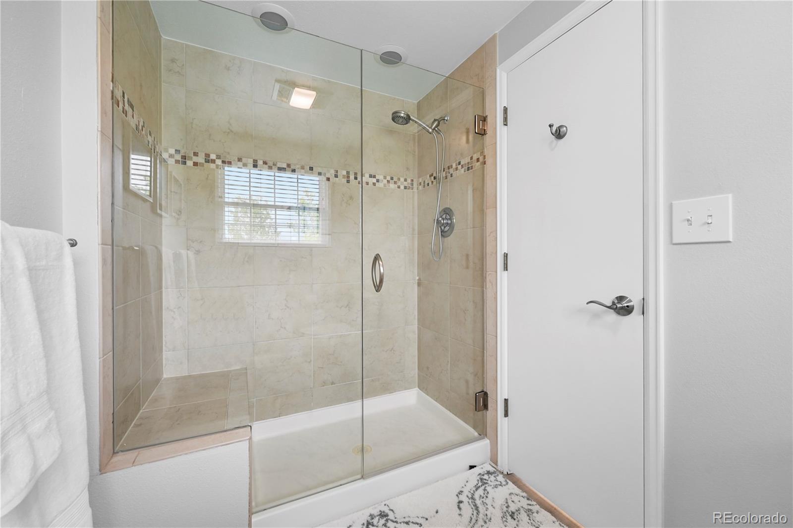 8896 W Prentice Avenue