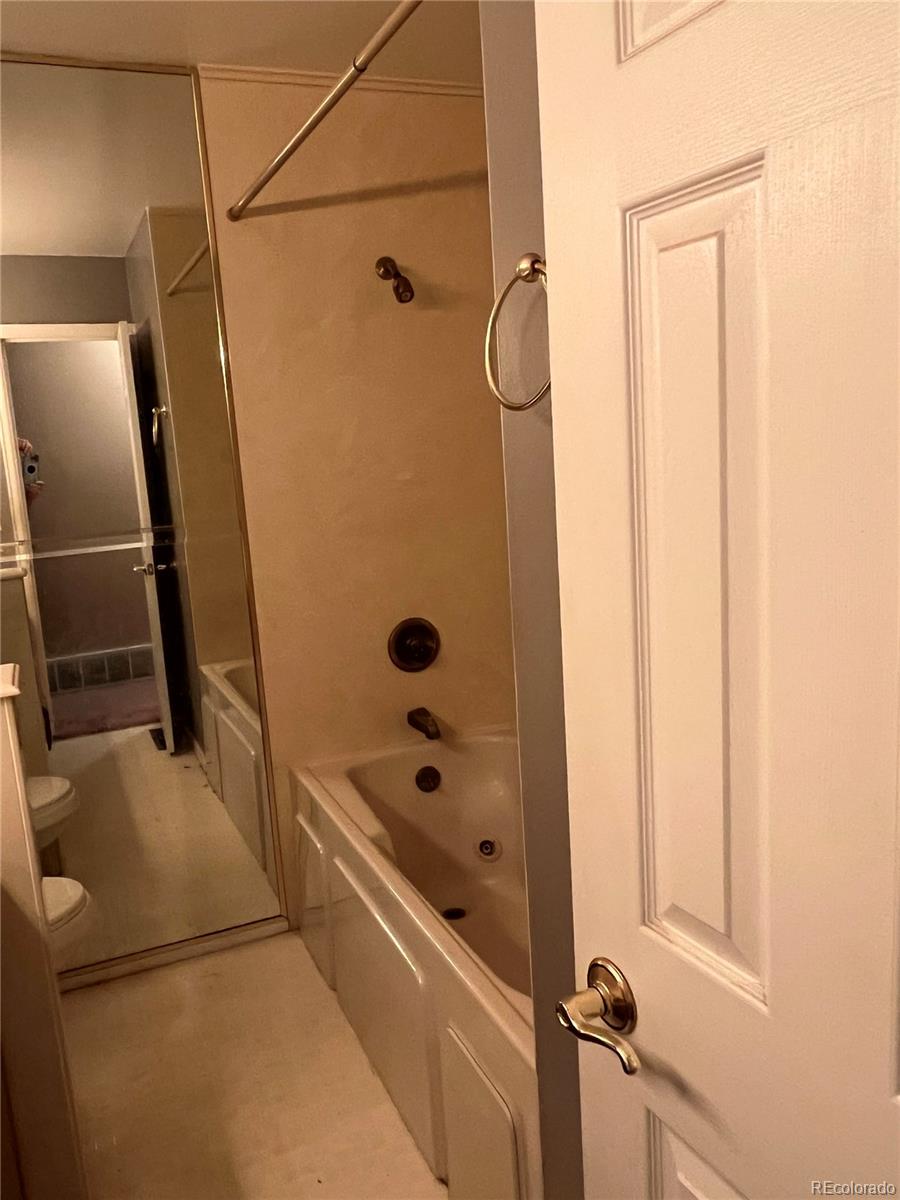 4725 Nightingale Drive