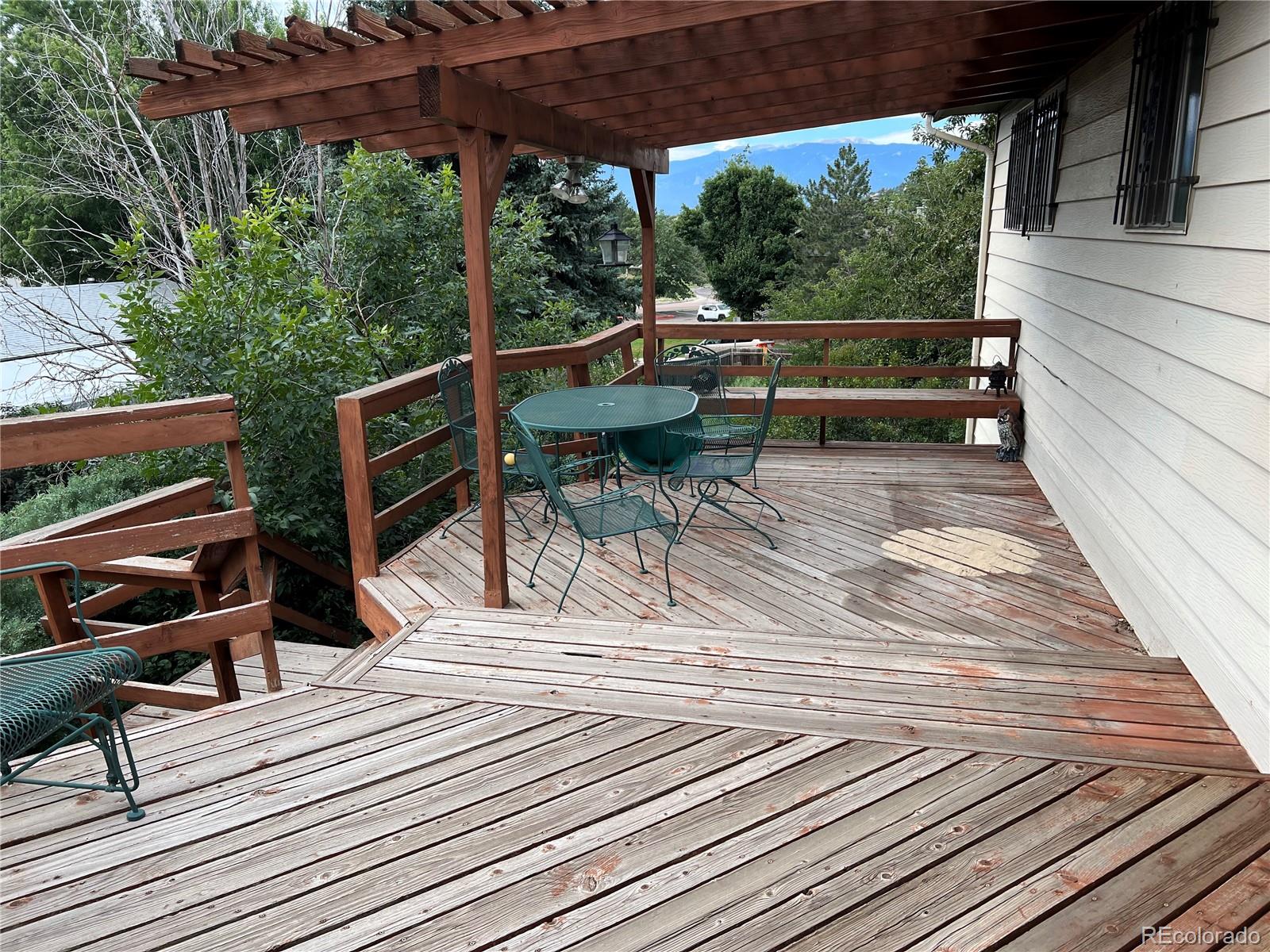 4725 Nightingale Drive