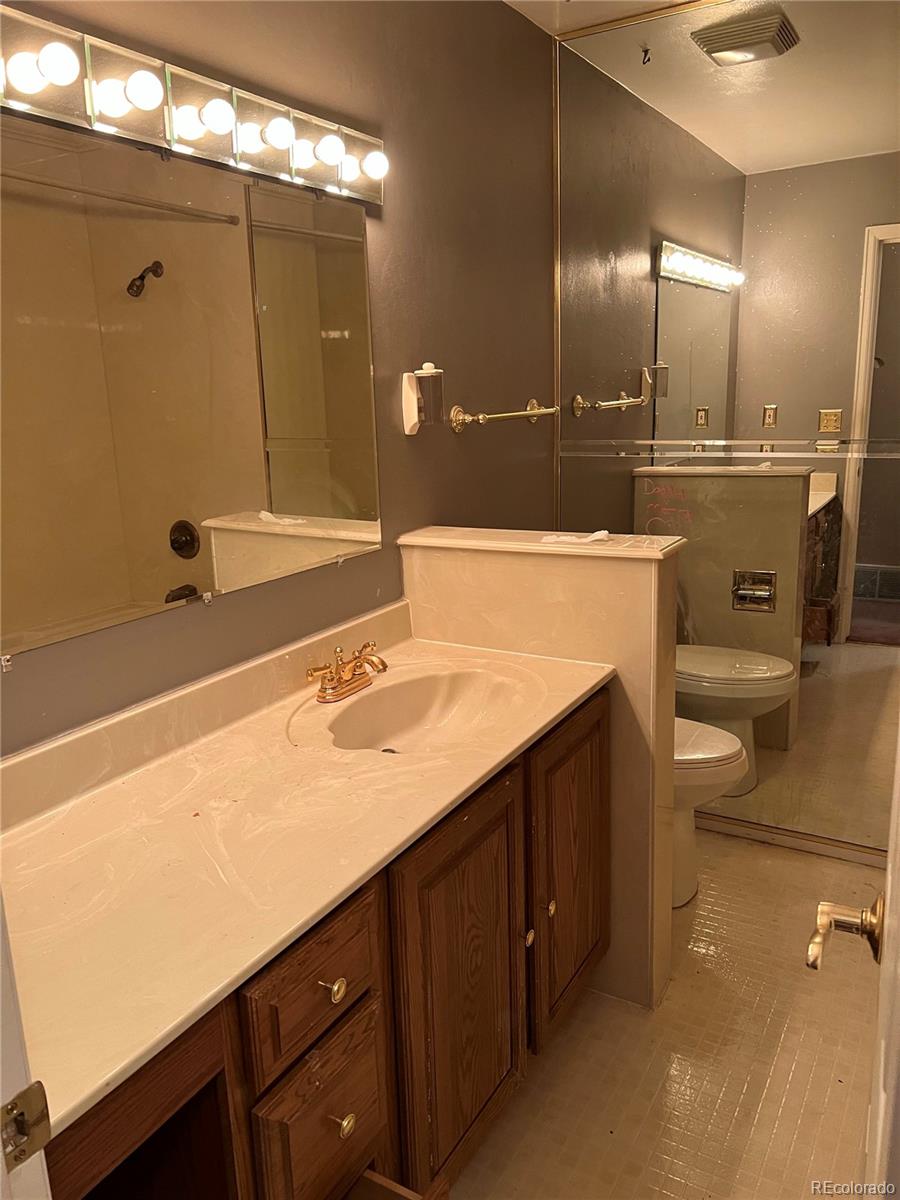 4725 Nightingale Drive