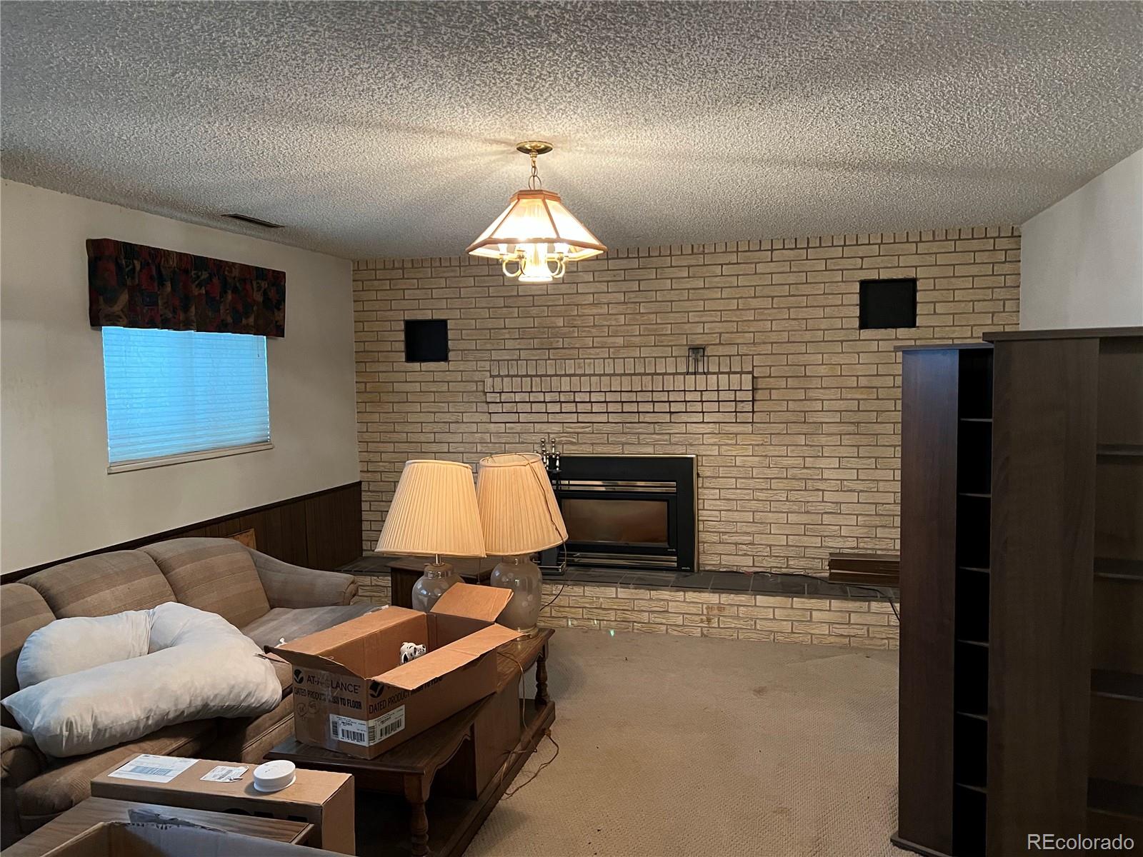 4725 Nightingale Drive