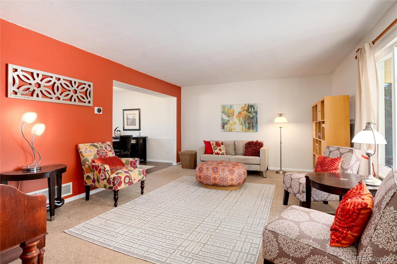 1065 E Nichols Avenue