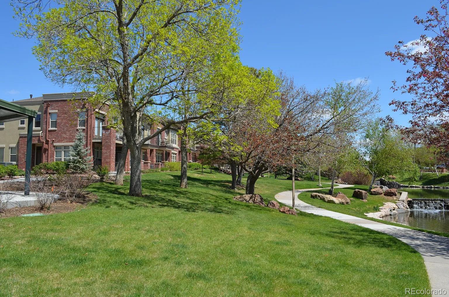 8925 E Nichols Place