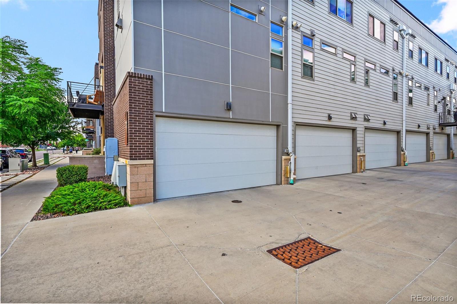 4031 W Conejos Place