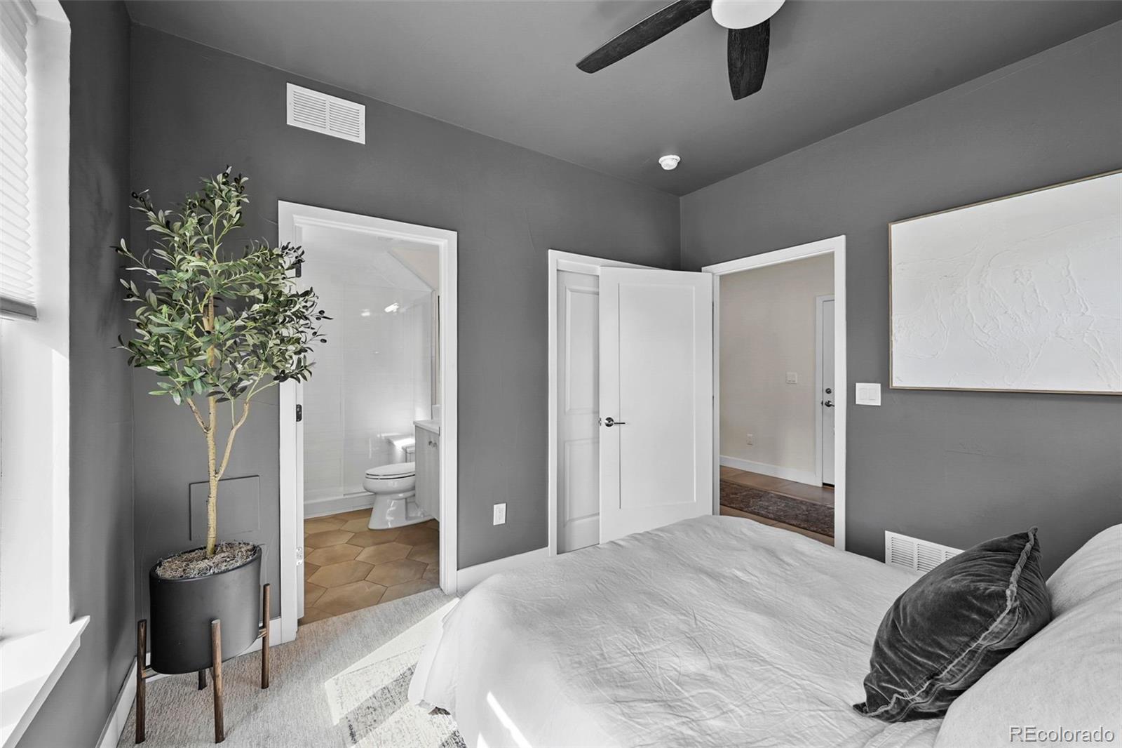 4031 W Conejos Place