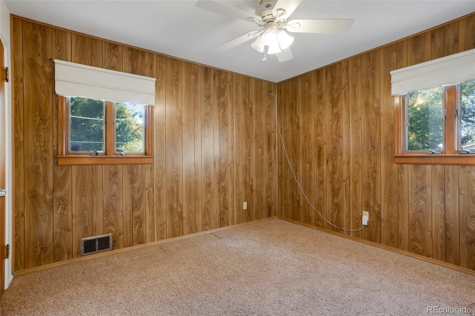 3240 S Lowell Boulevard