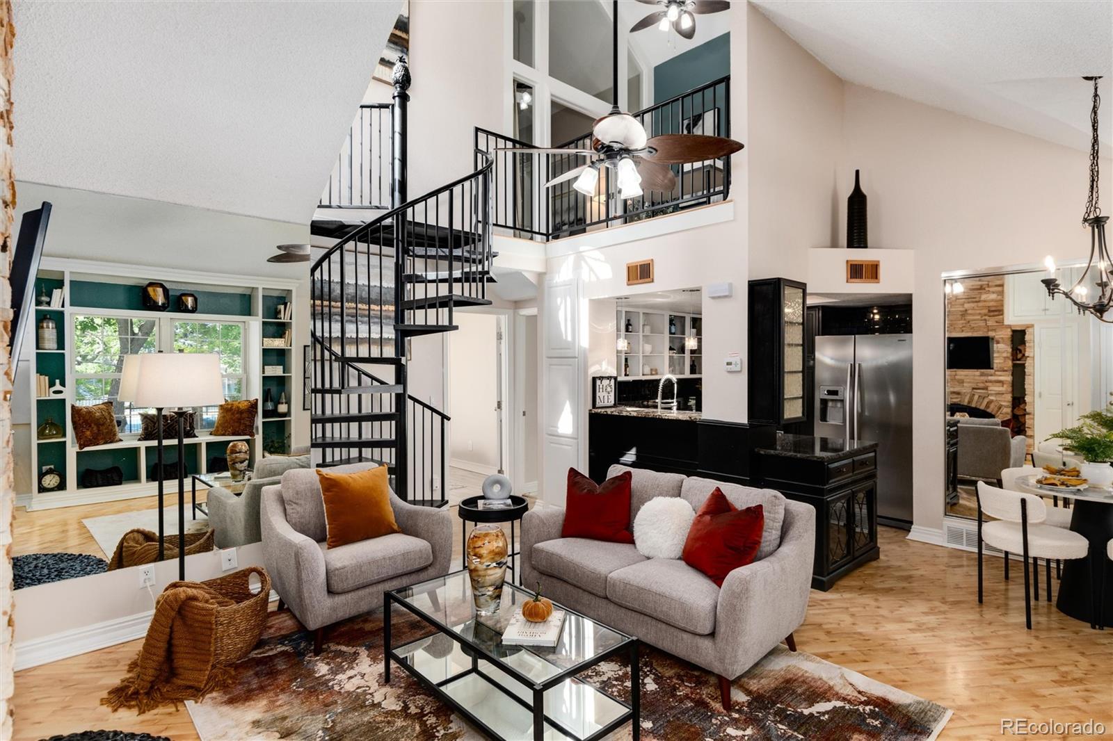 4923 S Carson Street Unit: 212