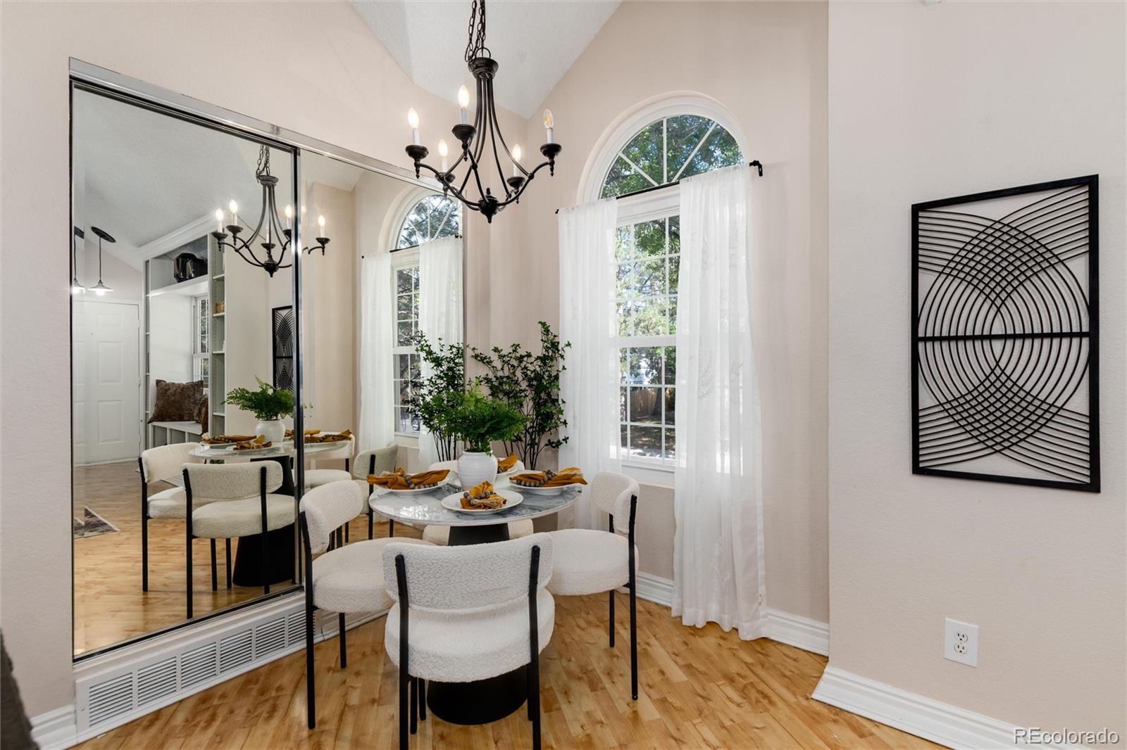 4923 S Carson Street Unit: 212