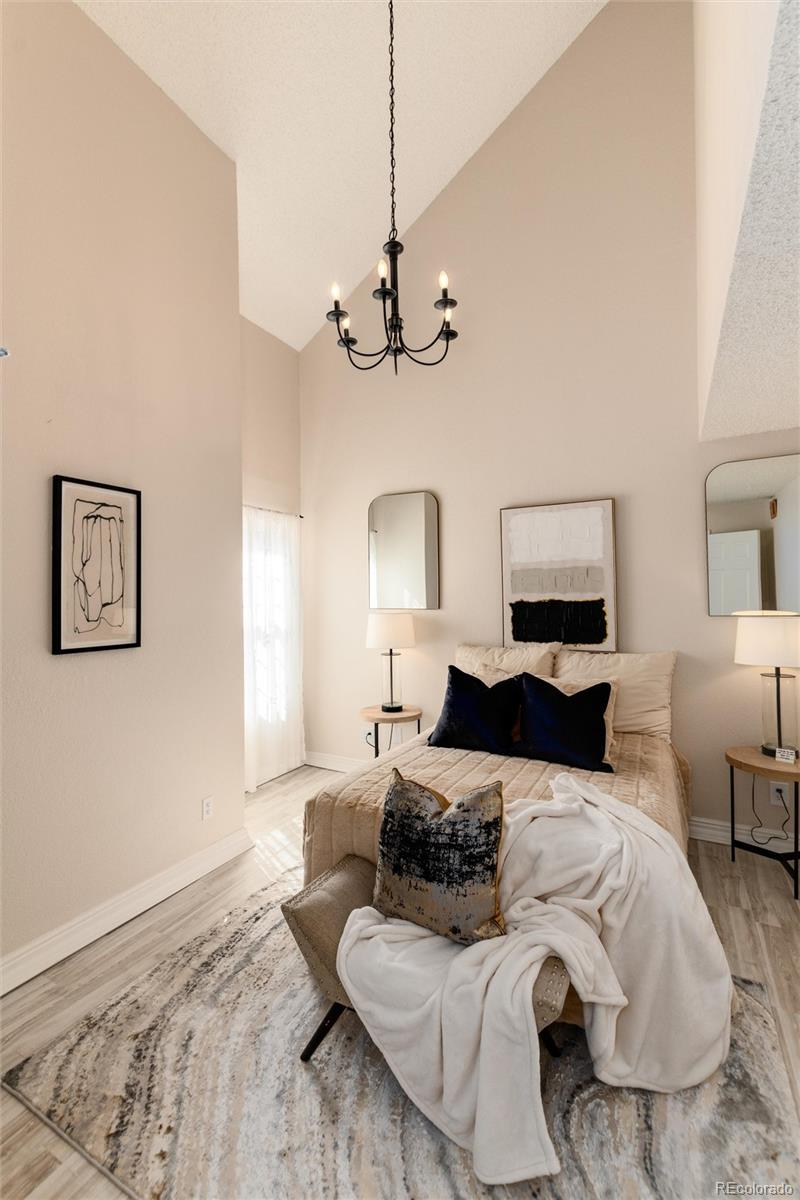 4923 S Carson Street Unit: 212