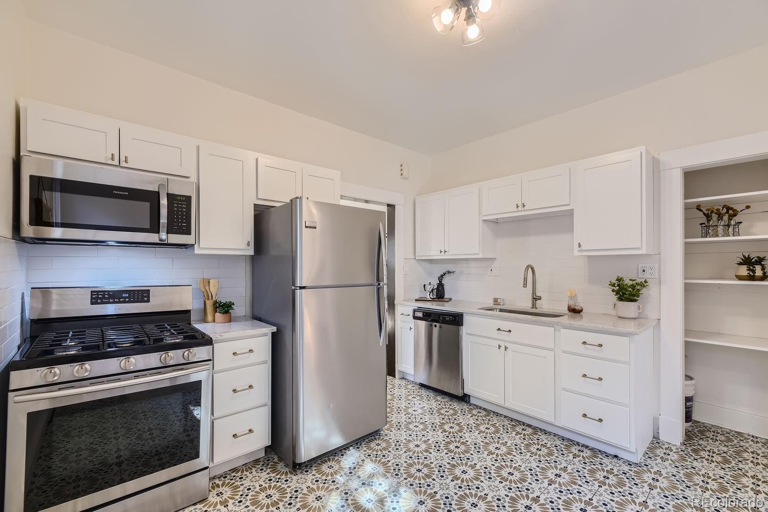 1818 S Washington Street