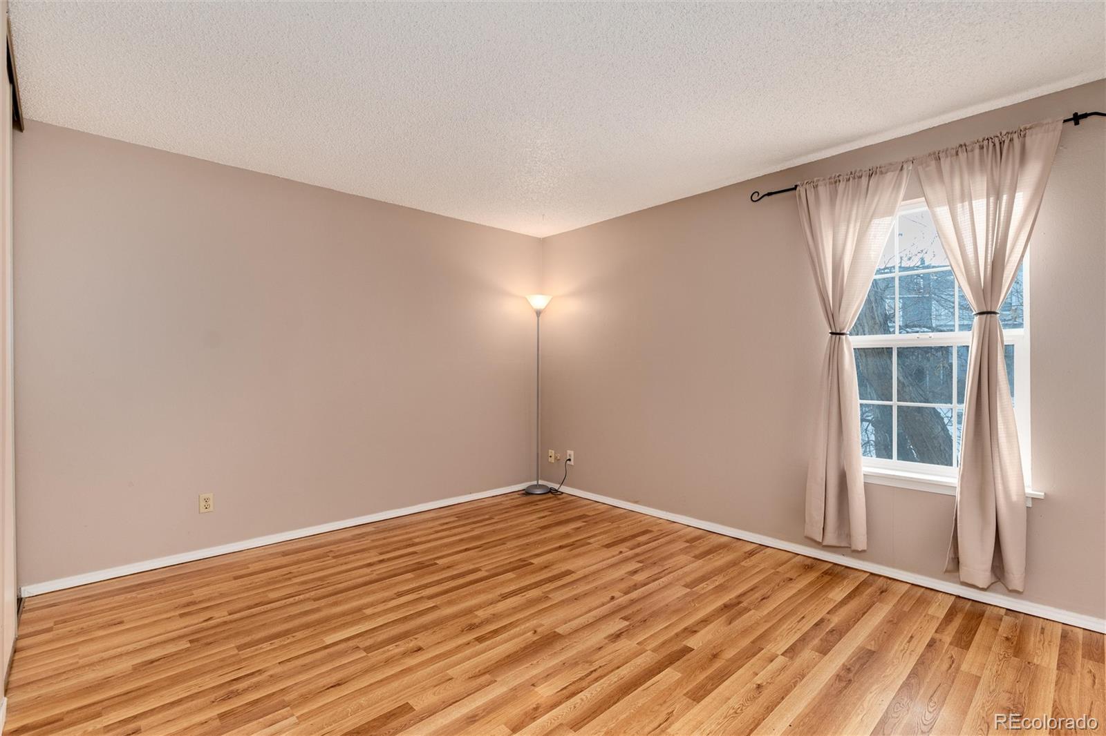 10212 W Dartmouth Avenue