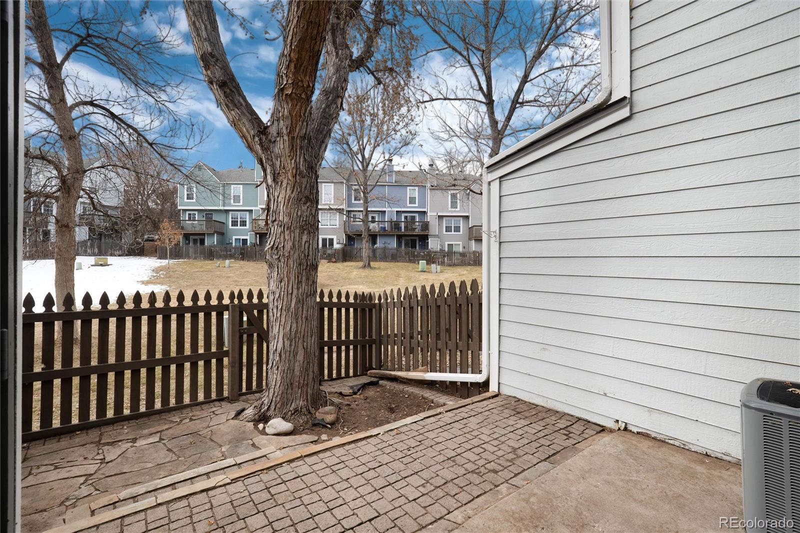 10212 W Dartmouth Avenue