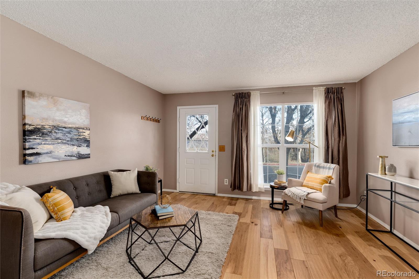 10212 W Dartmouth Avenue