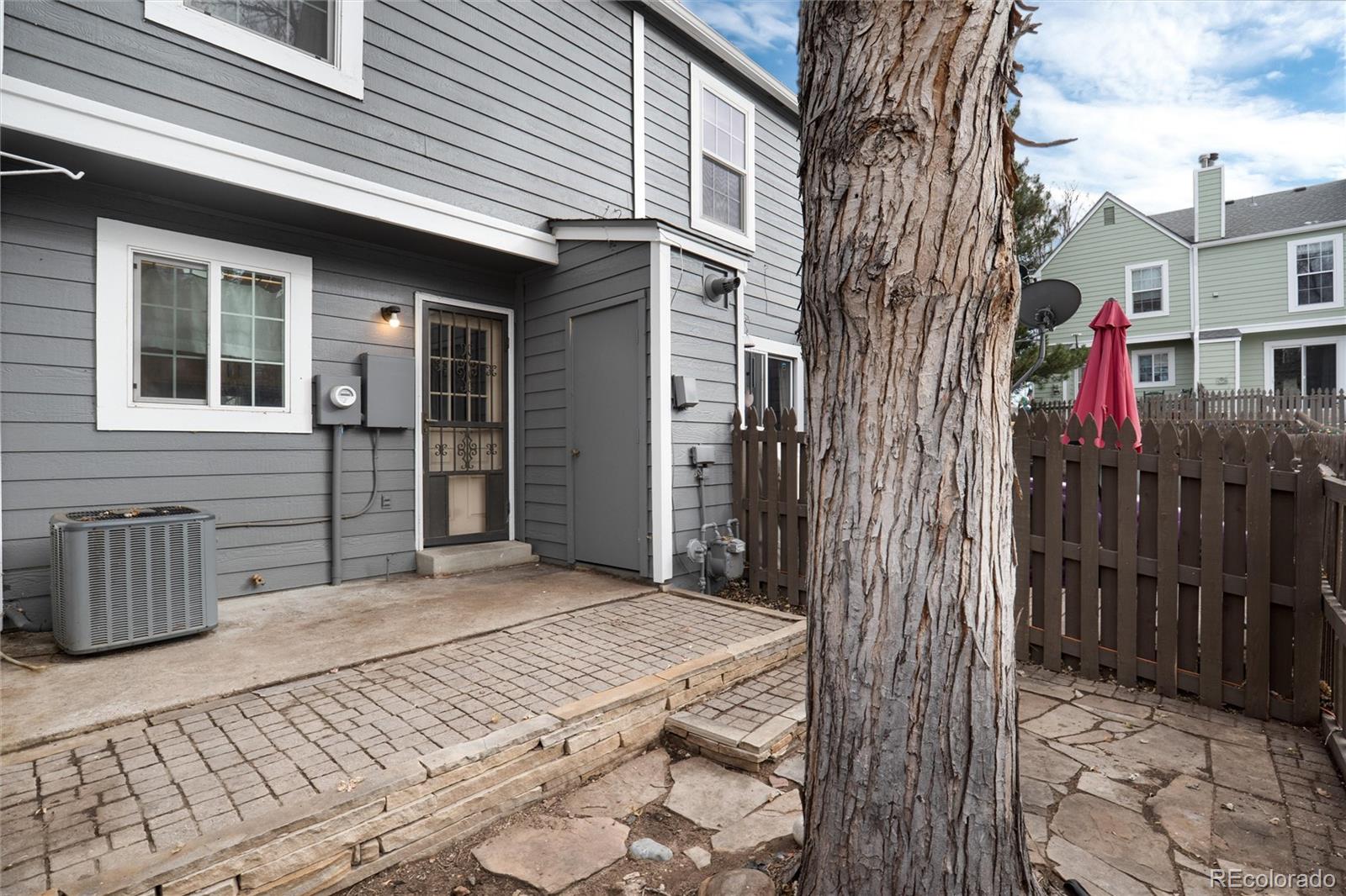 10212 W Dartmouth Avenue