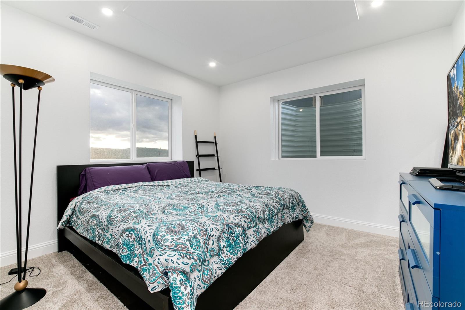 1956 W Wolfensberger Road