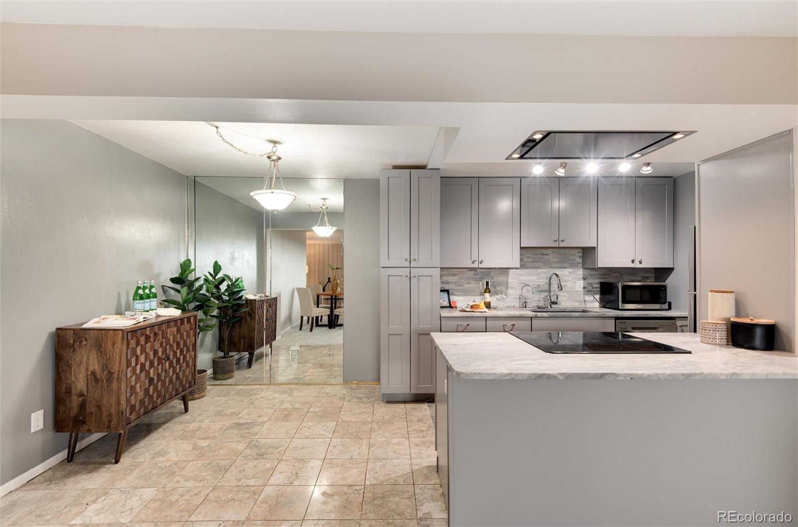 7255 E Quincy Avenue Unit: 304