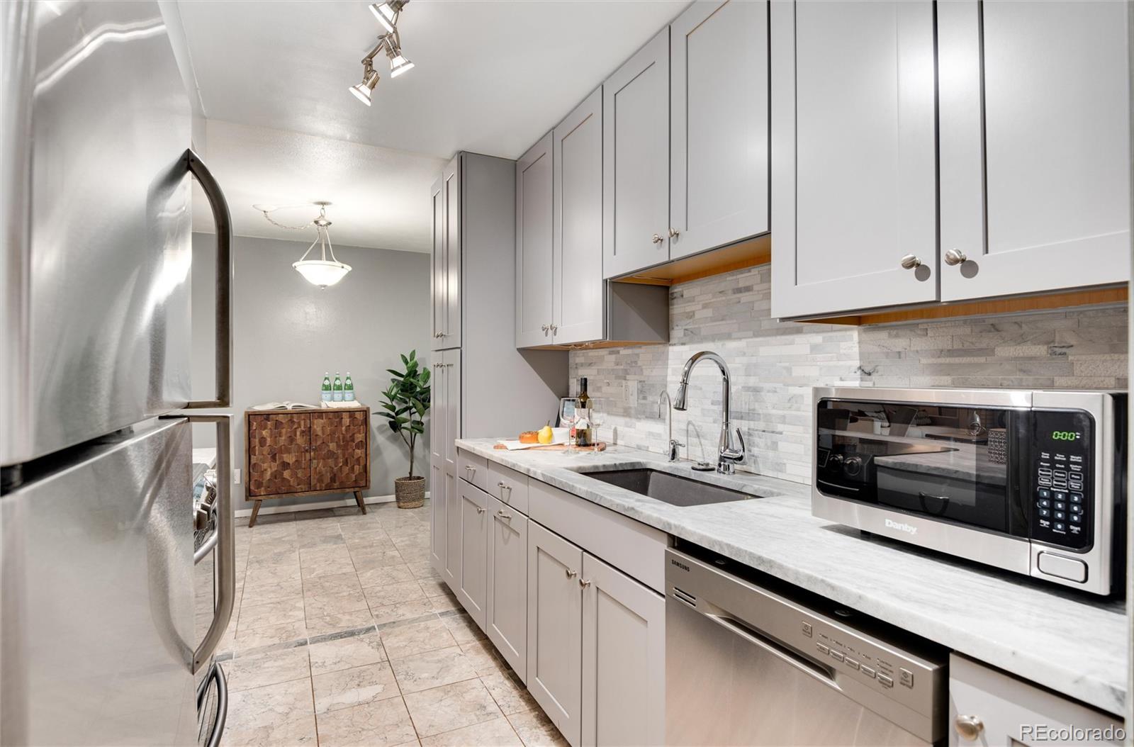 7255 E Quincy Avenue Unit: 304