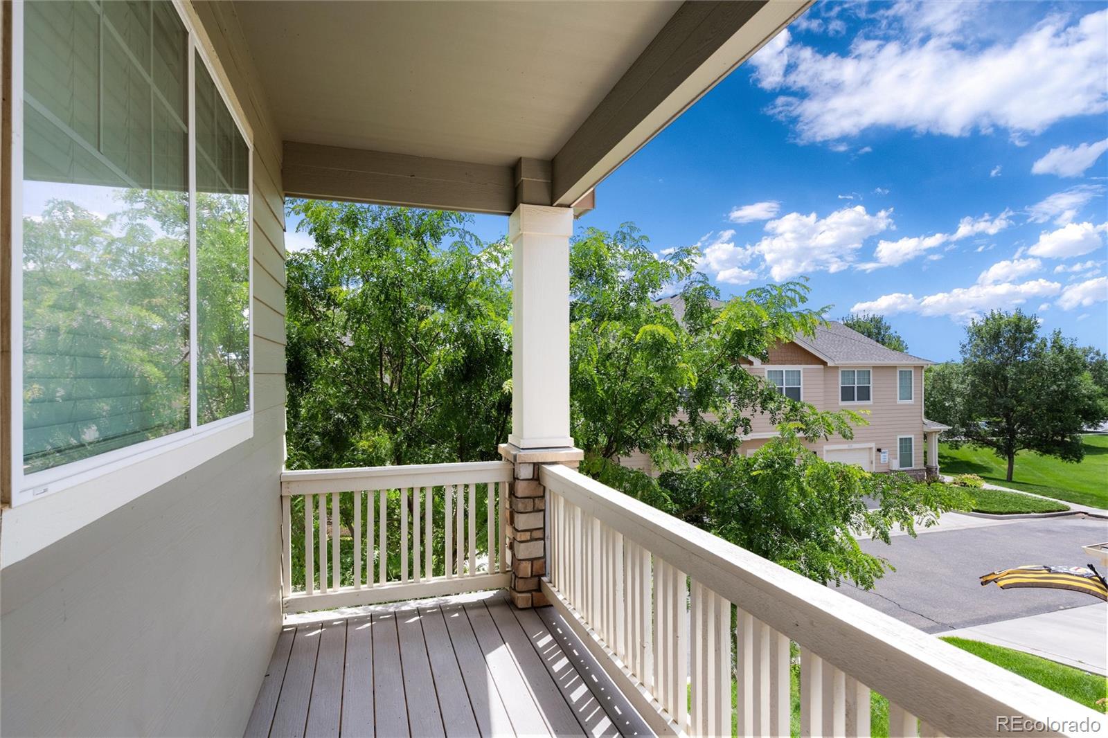 6911 W 3rd Street Unit: 915