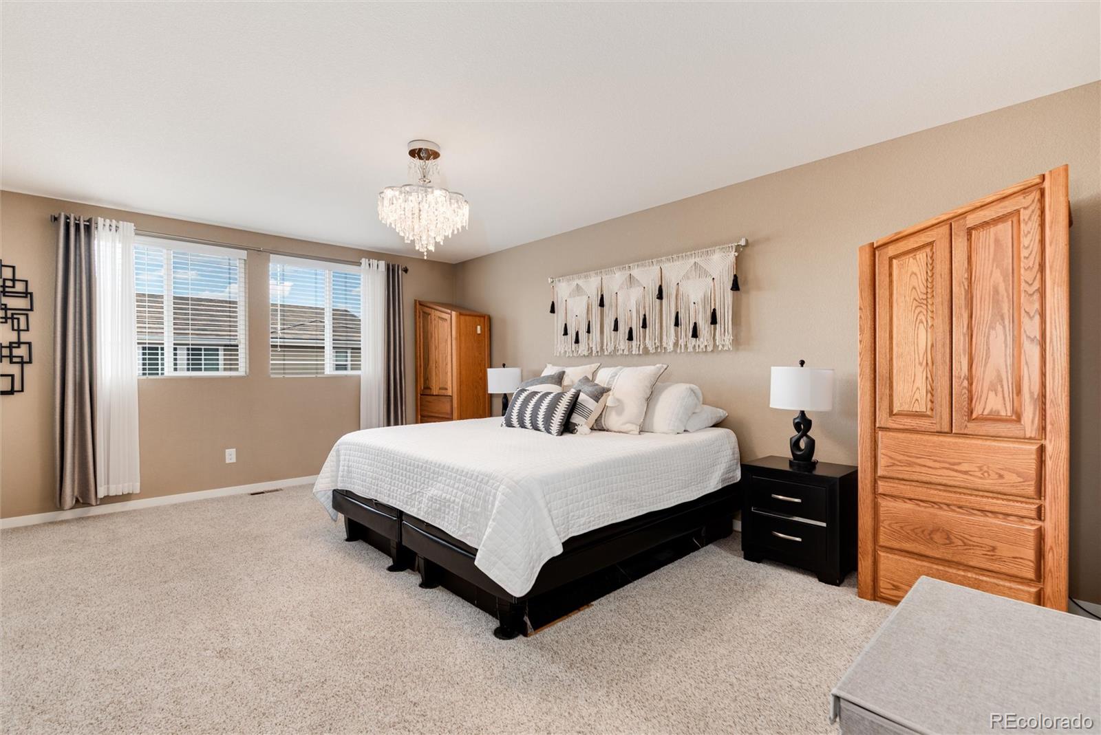 10136 Tall Oaks Street