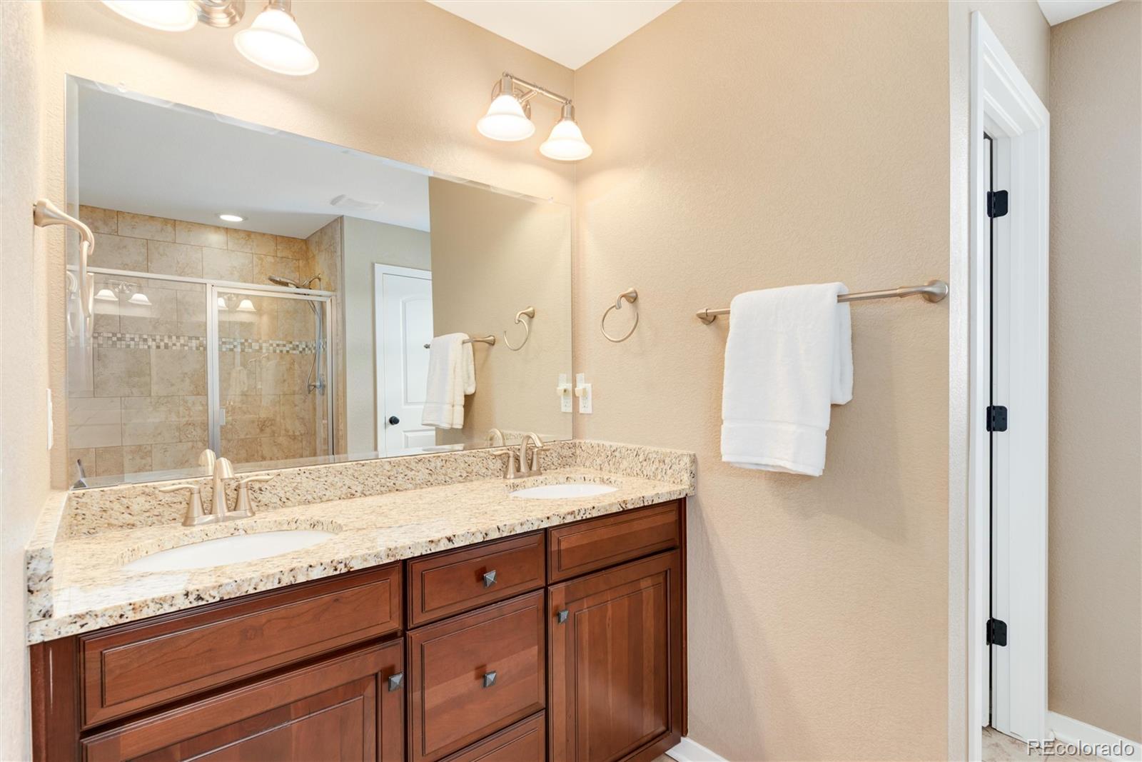 10136 Tall Oaks Street