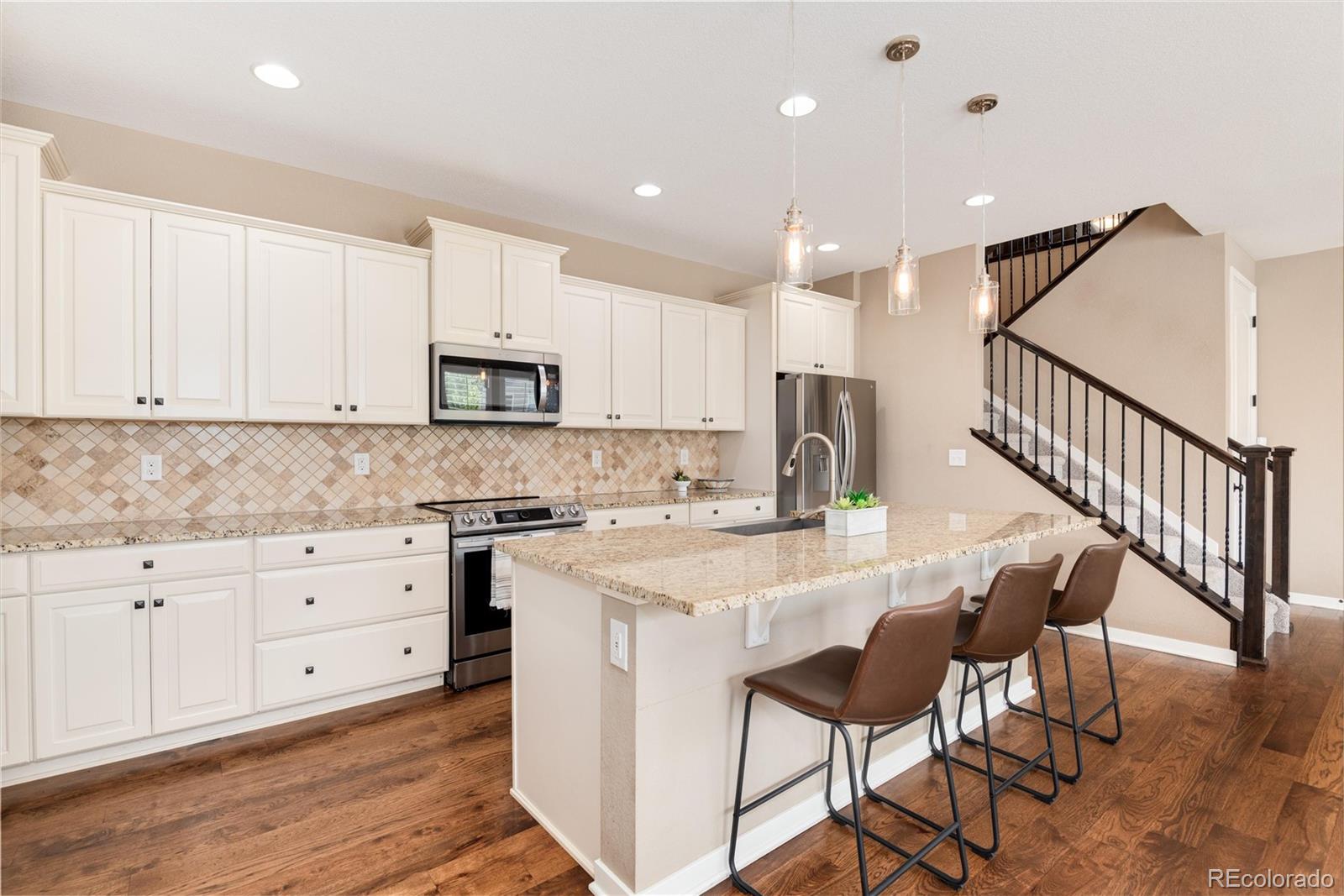 10136 Tall Oaks Street