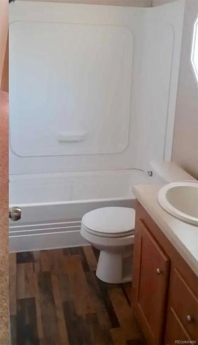 800 S Santa Fe Avenue