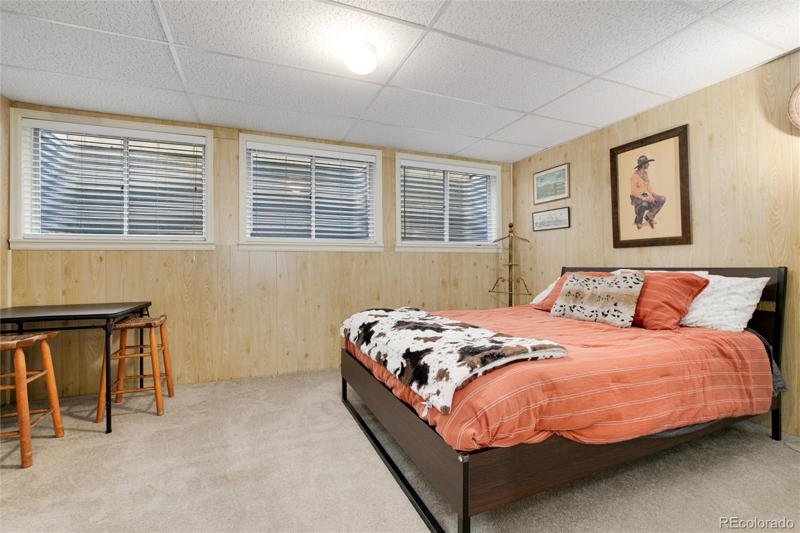 1341 E Nichols Avenue