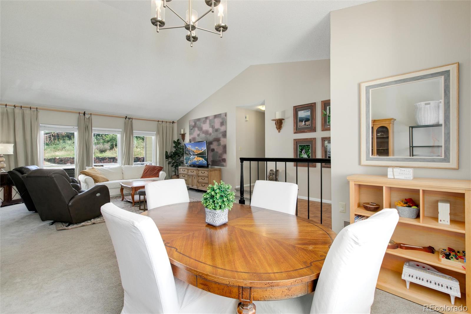 1341 E Nichols Avenue