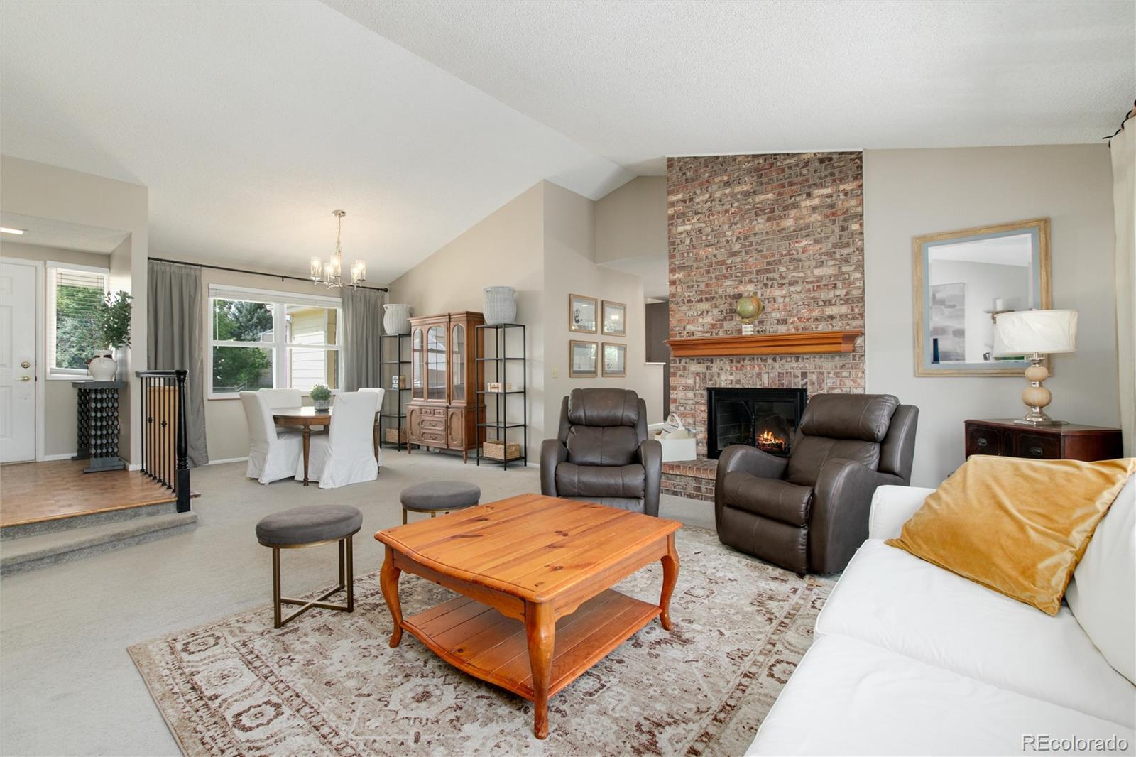 1341 E Nichols Avenue