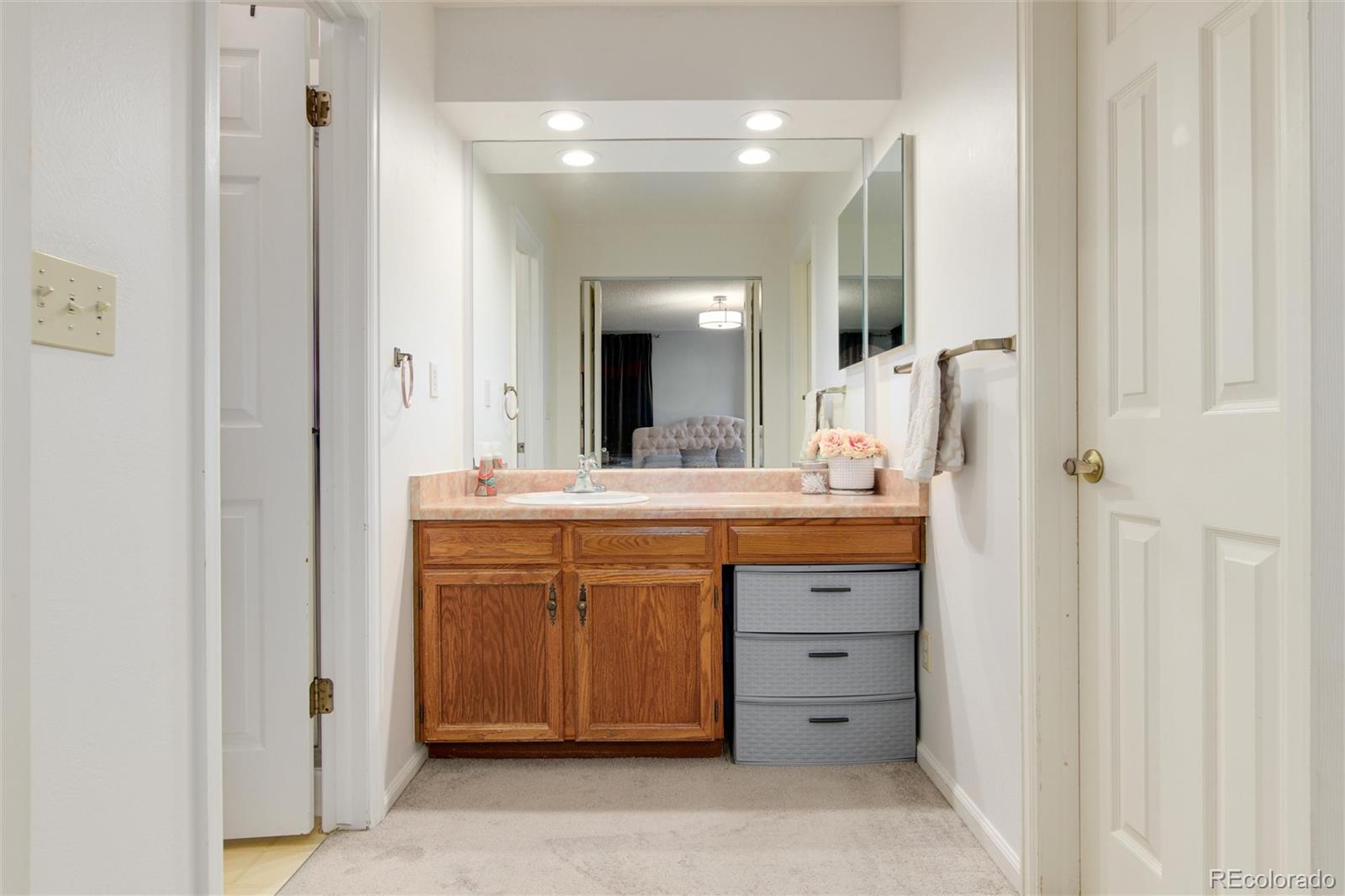 1341 E Nichols Avenue