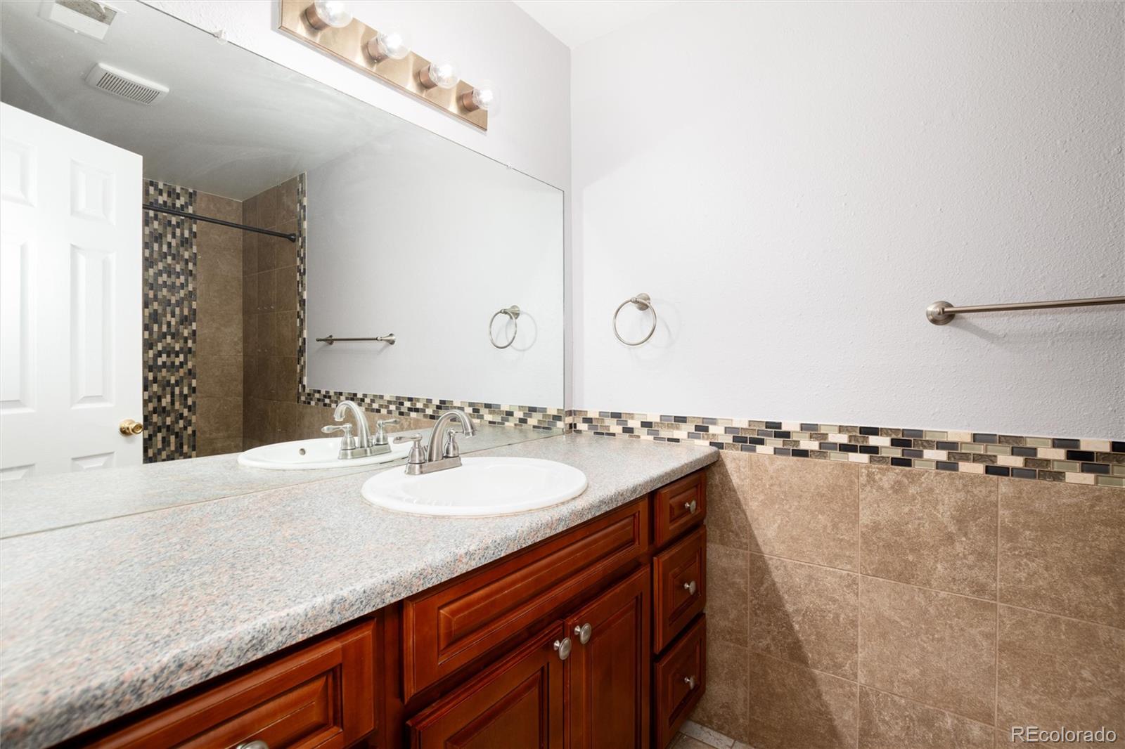 418 Wright Street Unit: 202