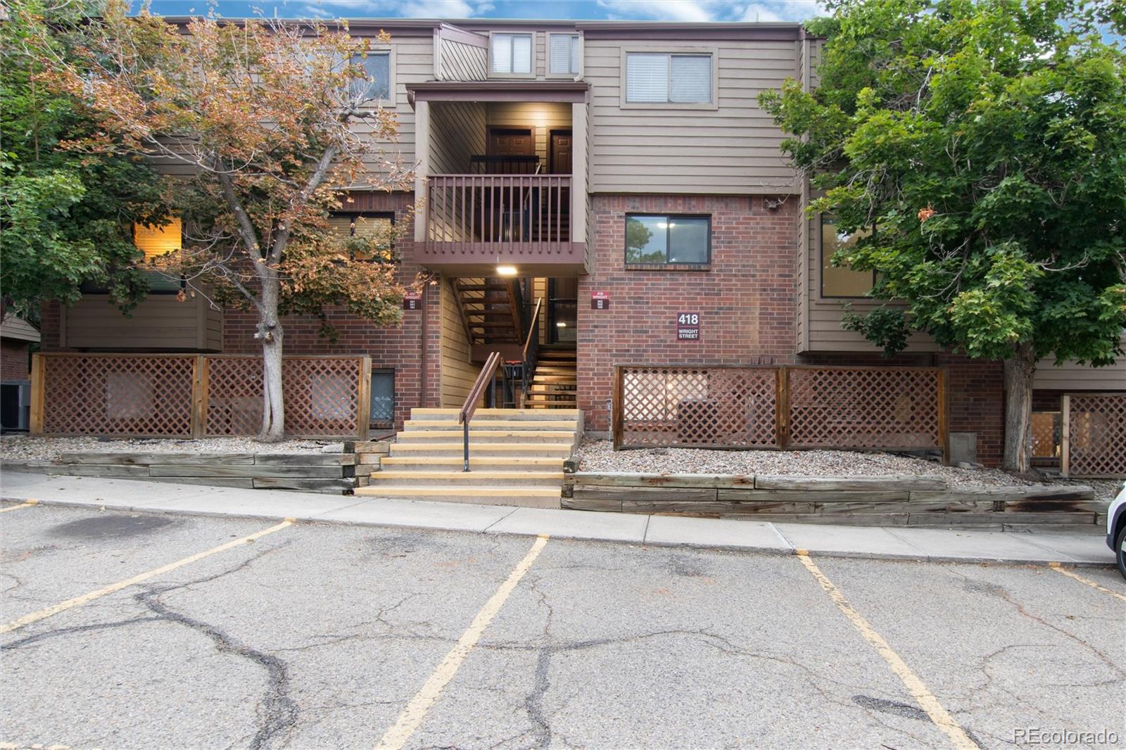 418 Wright Street Unit: 202