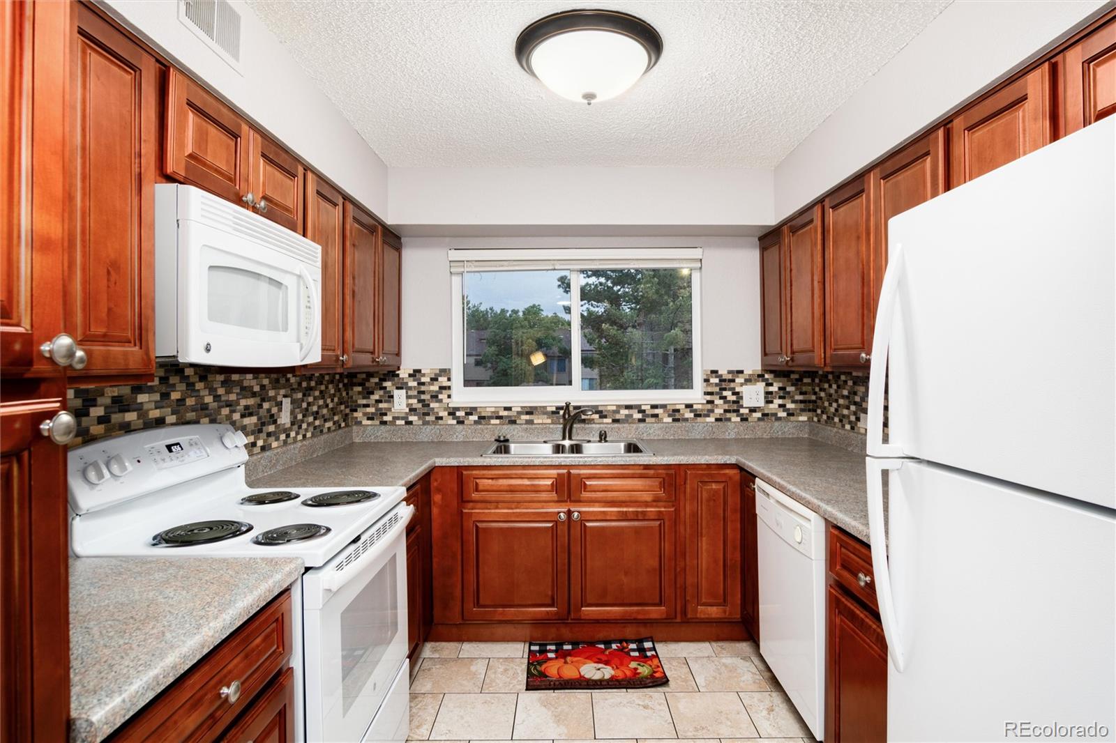 418 Wright Street Unit: 202