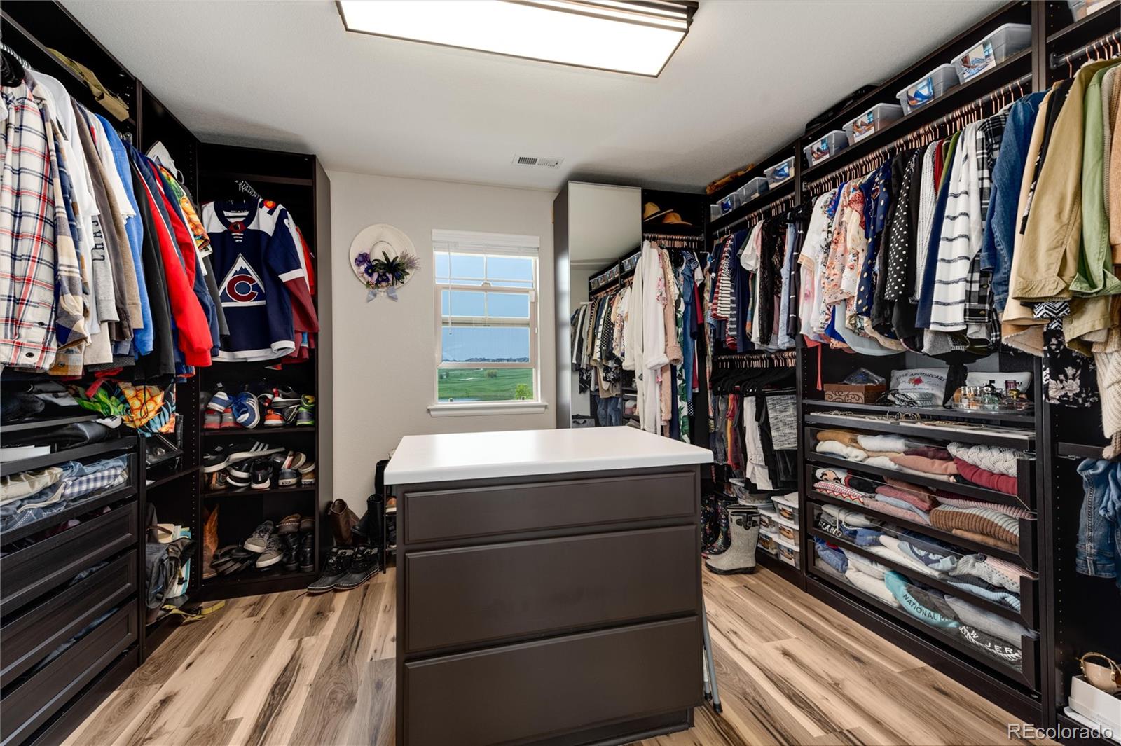 7690 S Blackstone Parkway