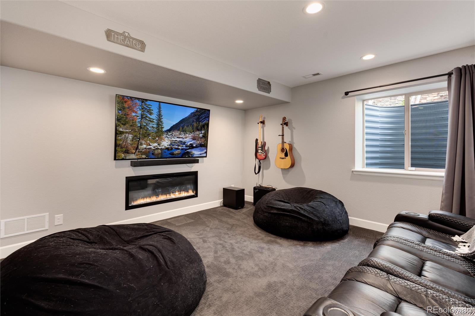 7690 S Blackstone Parkway