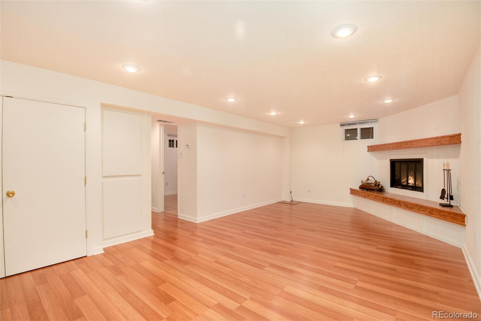 1415 S Zephyr Street