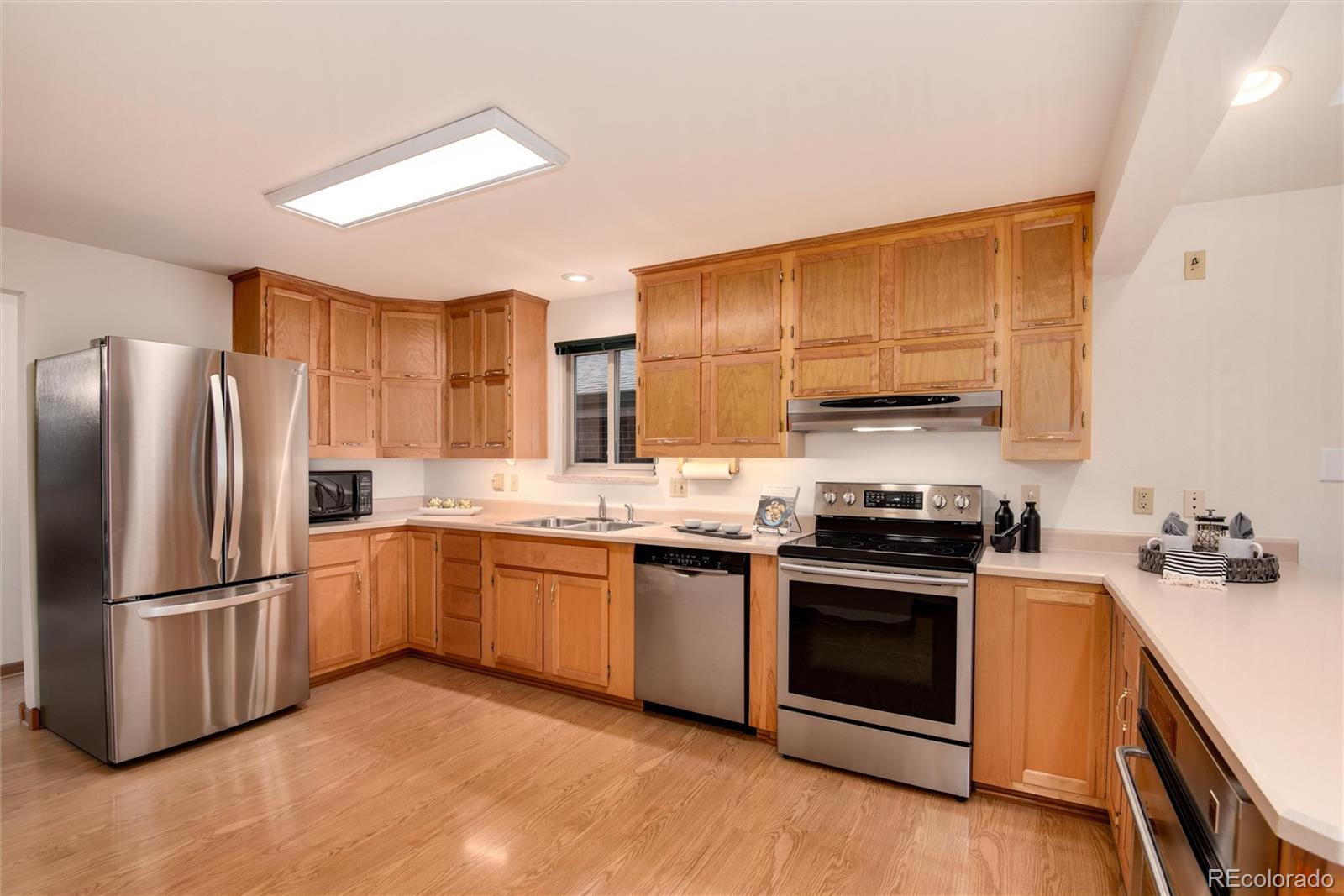 1415 S Zephyr Street