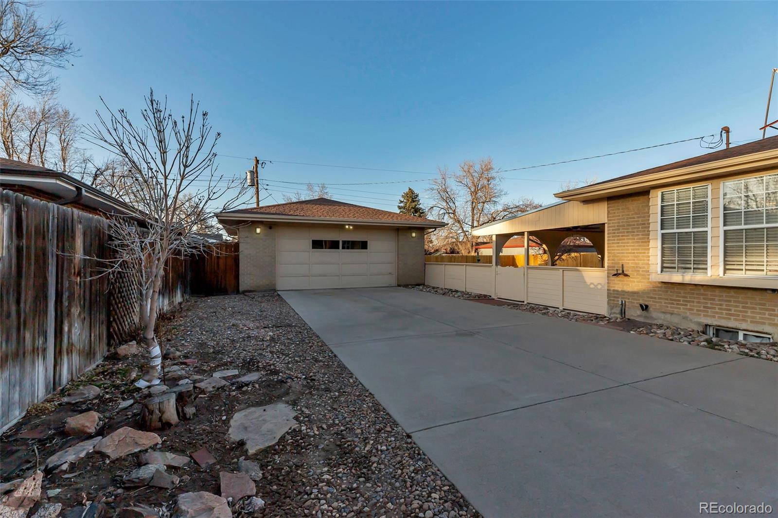 2955 W Chenango Avenue